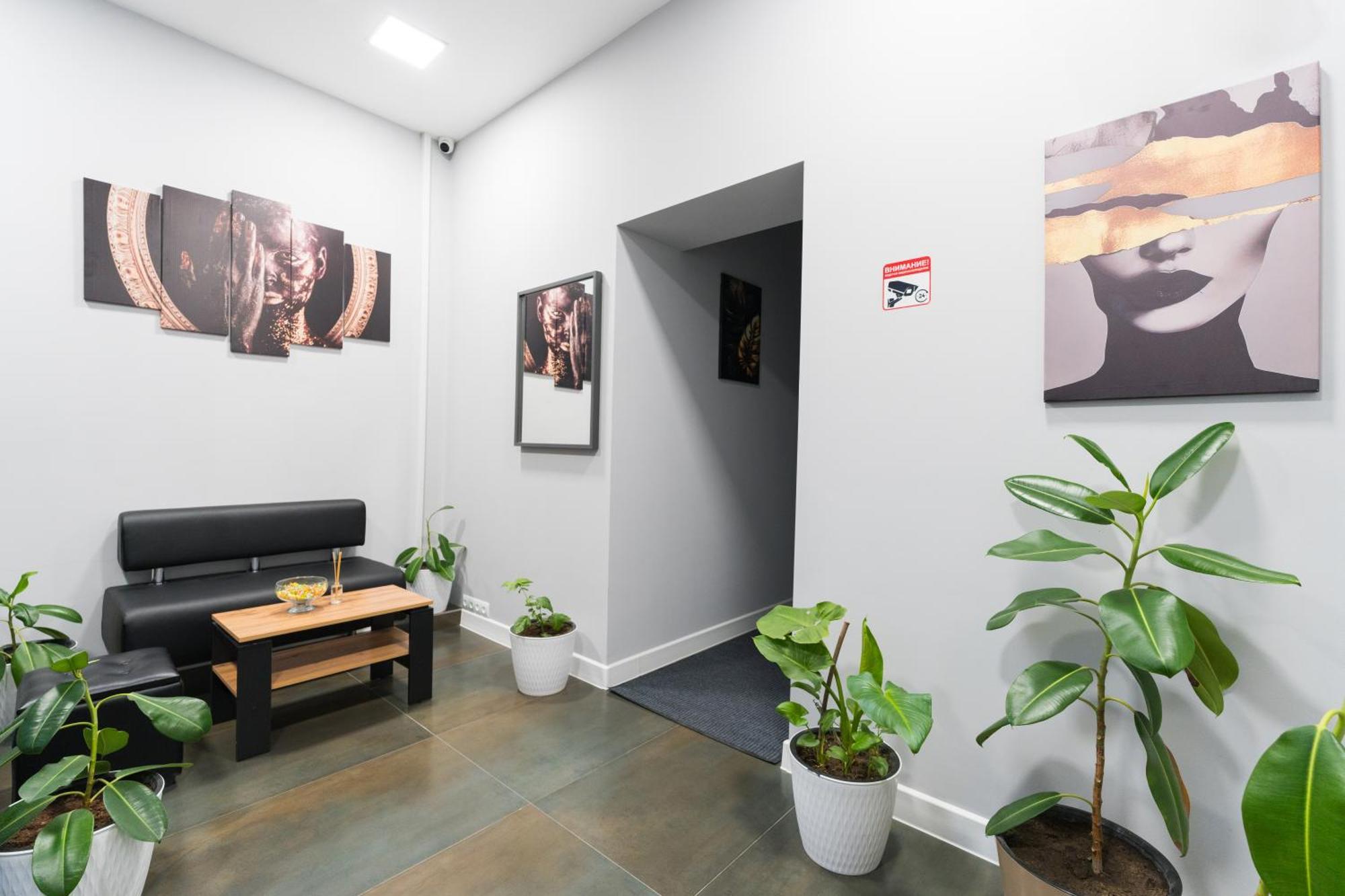 Gh Family Hotel Yerevan Bagian luar foto